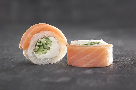 Филадельфия с копченым лососем