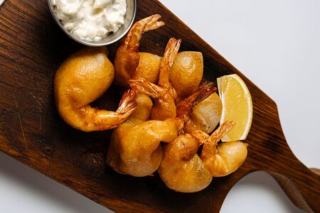 Креветки в воздушном кляре