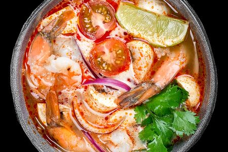 Том ям с креветками