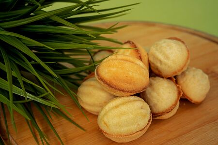 Орешки со сгущенкой