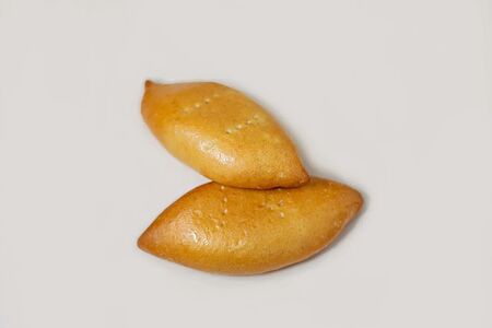 Пирожок с капустой