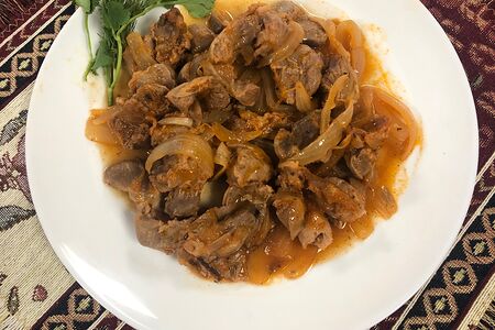 Печень куриная с луком