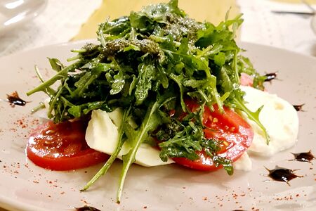 Салат Капрезе / Salad Kapreze