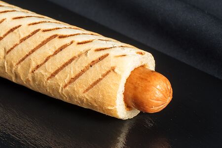 Френч-дог со свининой