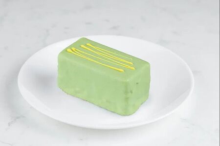 Пирожное нарезное яблоко-карамель