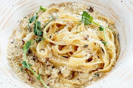 Фетучини с белыми грибами