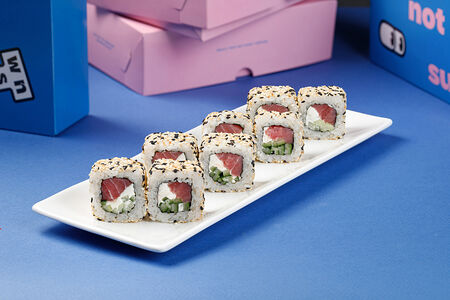 Тунец с огурцом