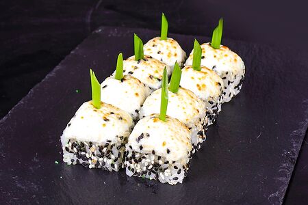 Запеченный ролл снежный краб