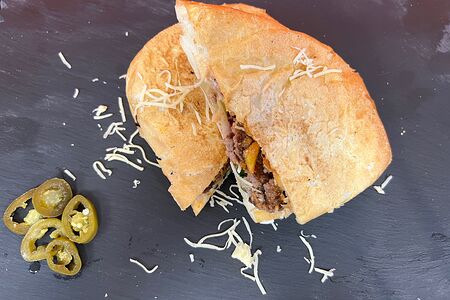 Сужук в багете