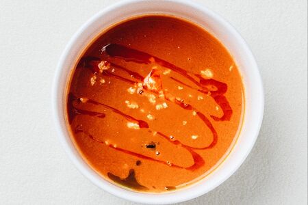 Суп из печёных перцев с песто