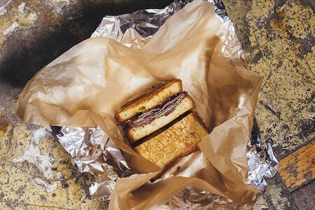 Сэндвич с пастрами