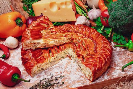 Пирог Альпийский - бекон, грибы, картошка