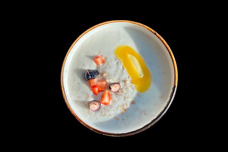 Каша манная на коровьем молоке