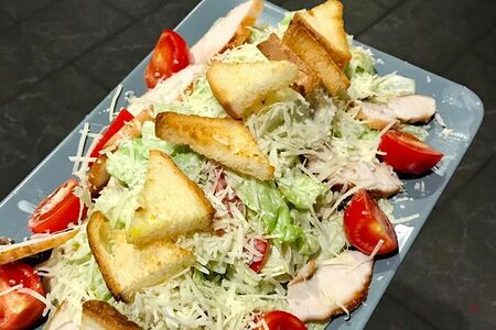 Цезарь с курицей