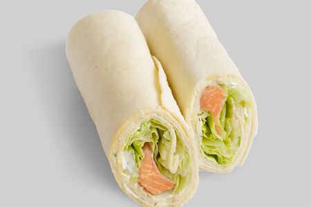 Ролл с лососем