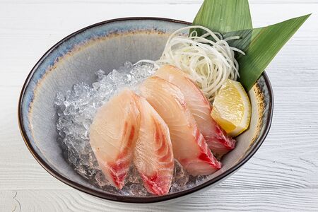 Izumidai sashimi