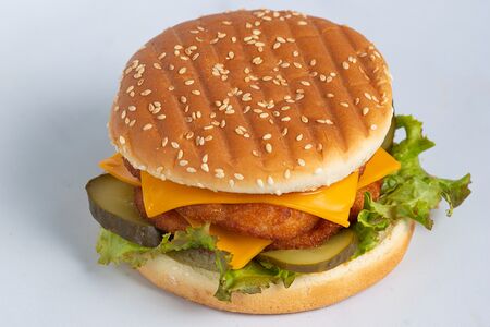 Двойной чикен чизбургер