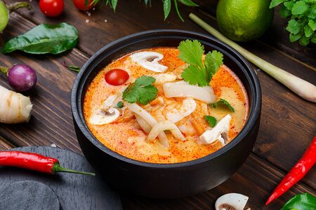 Суп Том ям острый