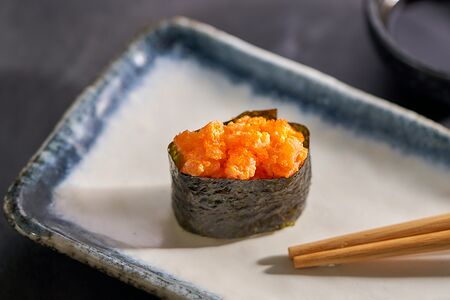 Гункан Лосось