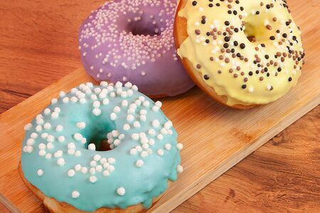 Донат Ореховый