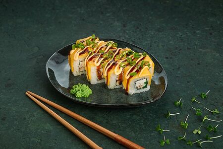 Ролл с курицей и чукой