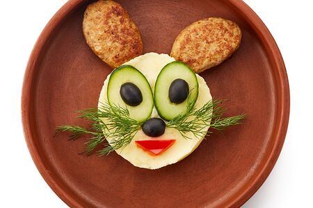 Картофельное пюре с куриными котлетами