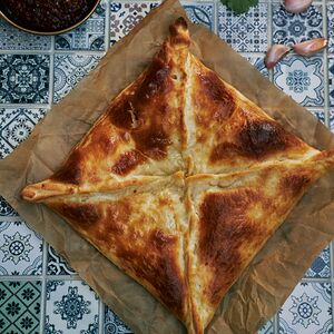 Слоеный пирог Пеновани с сыром