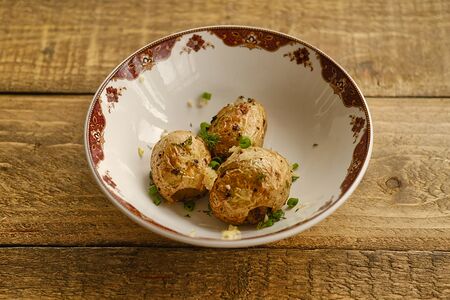 Картофель, запечённый с салом