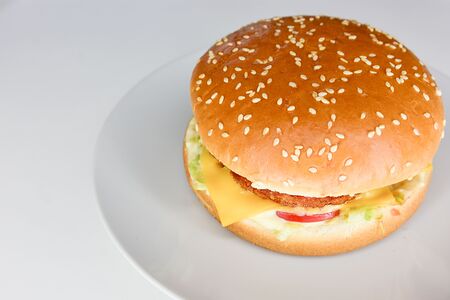 Бургер сочный цыпленок