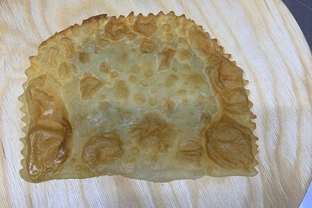 Чебурек с сыром