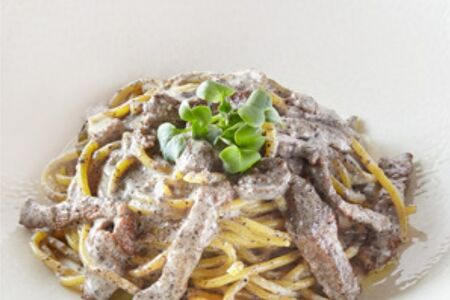 Tagliolini all albese e manzo