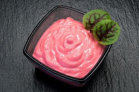 Фирменный острый соус от Ёби