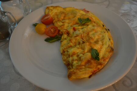 Омлет с ветчиной