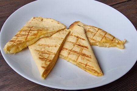 Кесадия четыре сыра