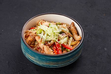 Wok с цыпленком