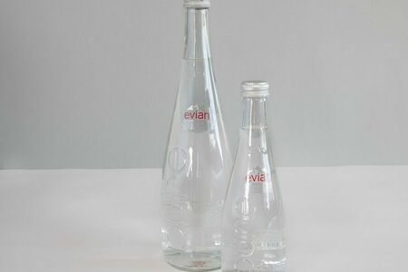 Evian Still