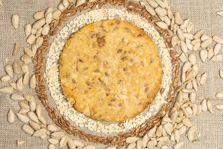 Крухидо с семечками и сухофруктами