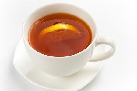 Черный чай с лимоном