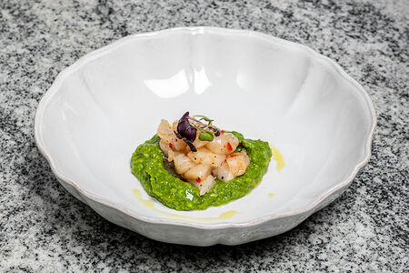 Гребешок, чили, авокадо