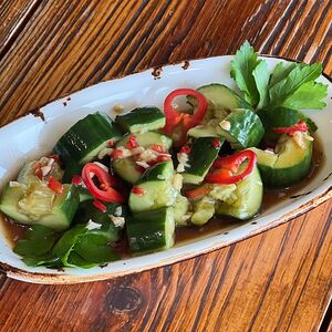 Битые огурцы