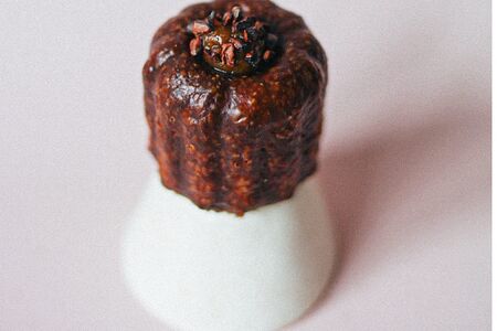 Канеле маракуя-какао бобы