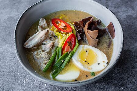 Рамен с куриным филе