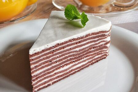 Блинный шоколадно-кокосовый торт