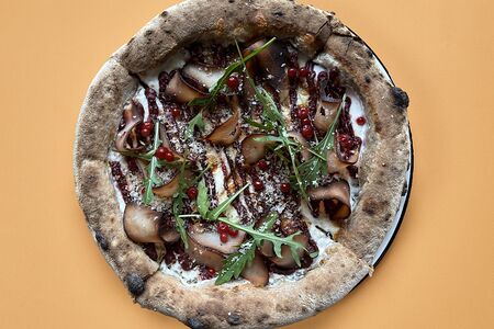 Пицца Ржаная с вяленым балыком