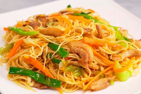 Wok с курицей