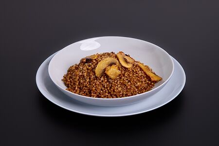 Гречка с грибами и луком