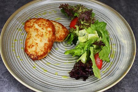 Котлетки куриные с картофельным пюре