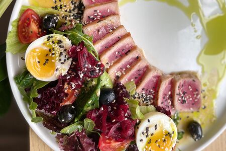 Микс-салат с тунцом