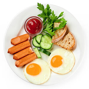 Глазунья с сосисками