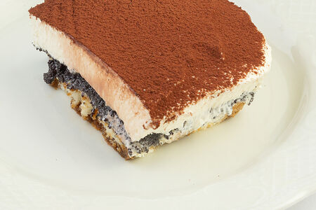 Маковый тирамису